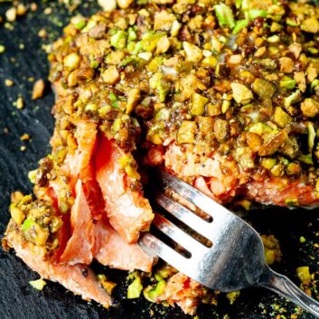 pistachio crusted salmon