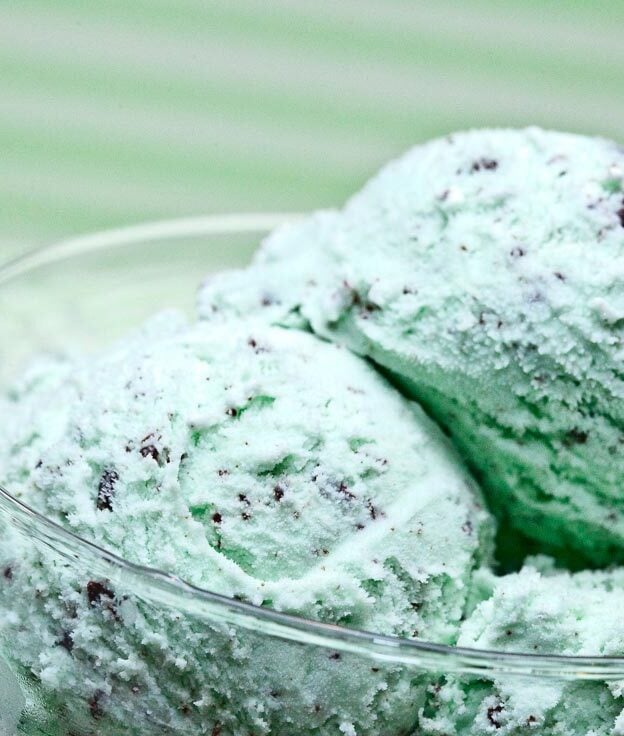 Mint Chip Ice Cream, Mint Chocolate Chip Ice Cream, Ice Cream Recipe, Homemade Ice Cream