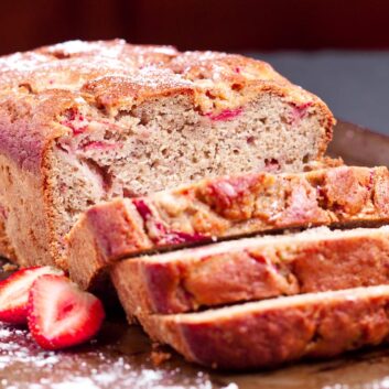 strawberry bread, strawberry banana bread, baking with strawberries