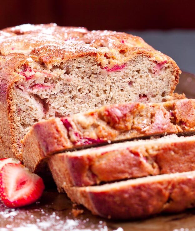 strawberry bread, strawberry banana bread, baking with strawberries