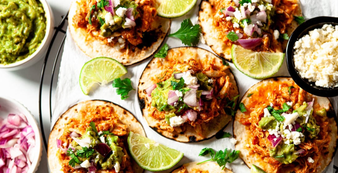 chicken tinga tacos