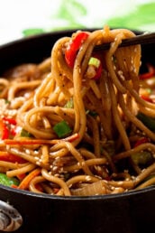 lo mein noodles in a pan