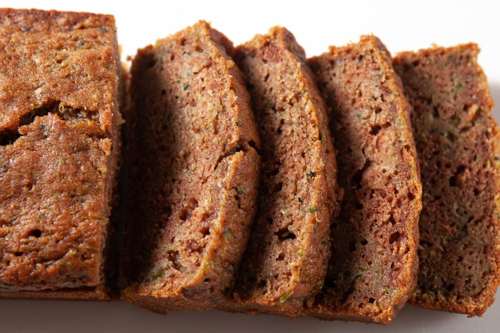 zucchini bread slices