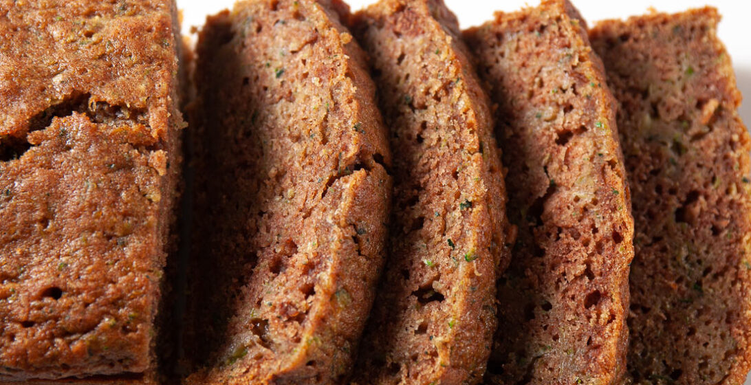 zucchini bread slices