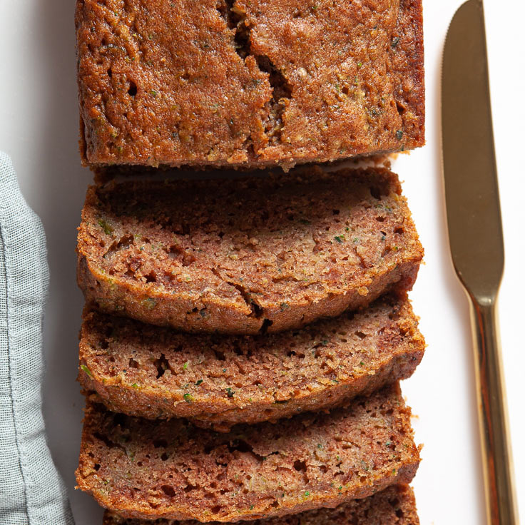 zucchini bread slices