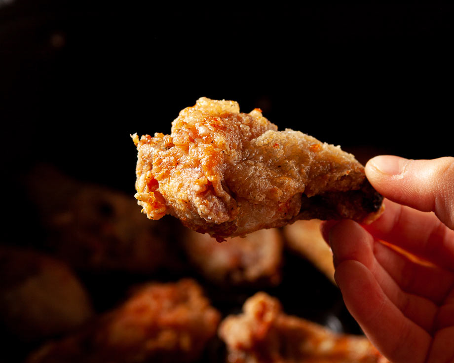 air fryer chicken wing close up