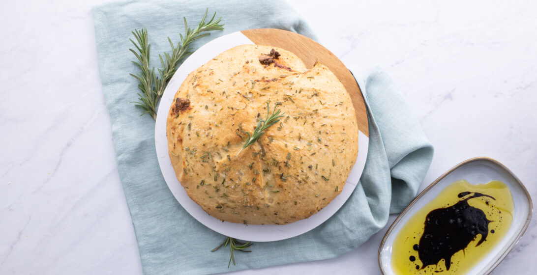 rosemary garlic bread loaf