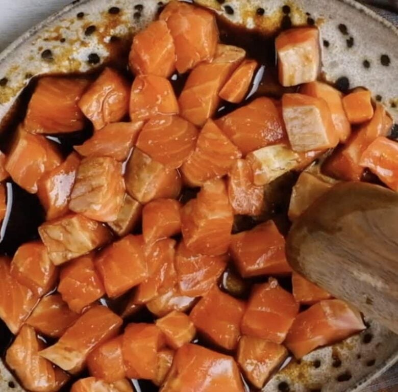 Poke fish marinated in sesame soy sauce mixture.