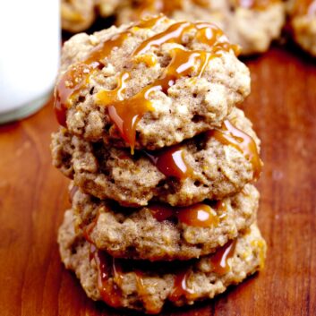 apple cookies with caramel