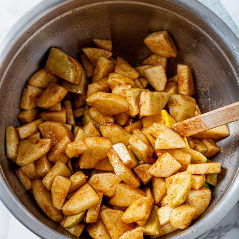 Making the cinnamon apple filling