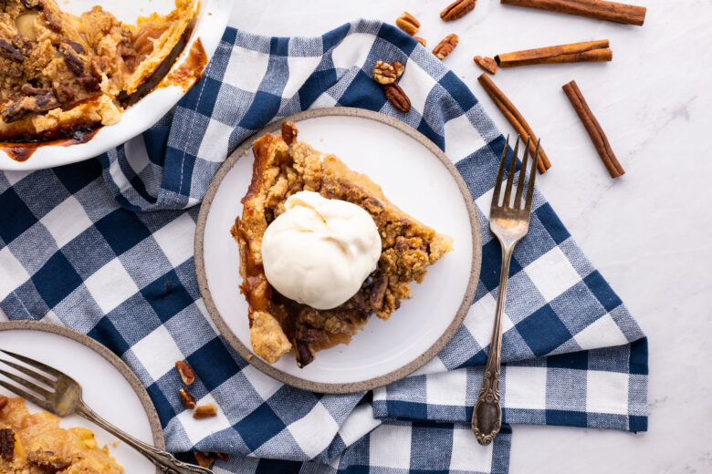 Dutch Apple Pie slice with ice cream