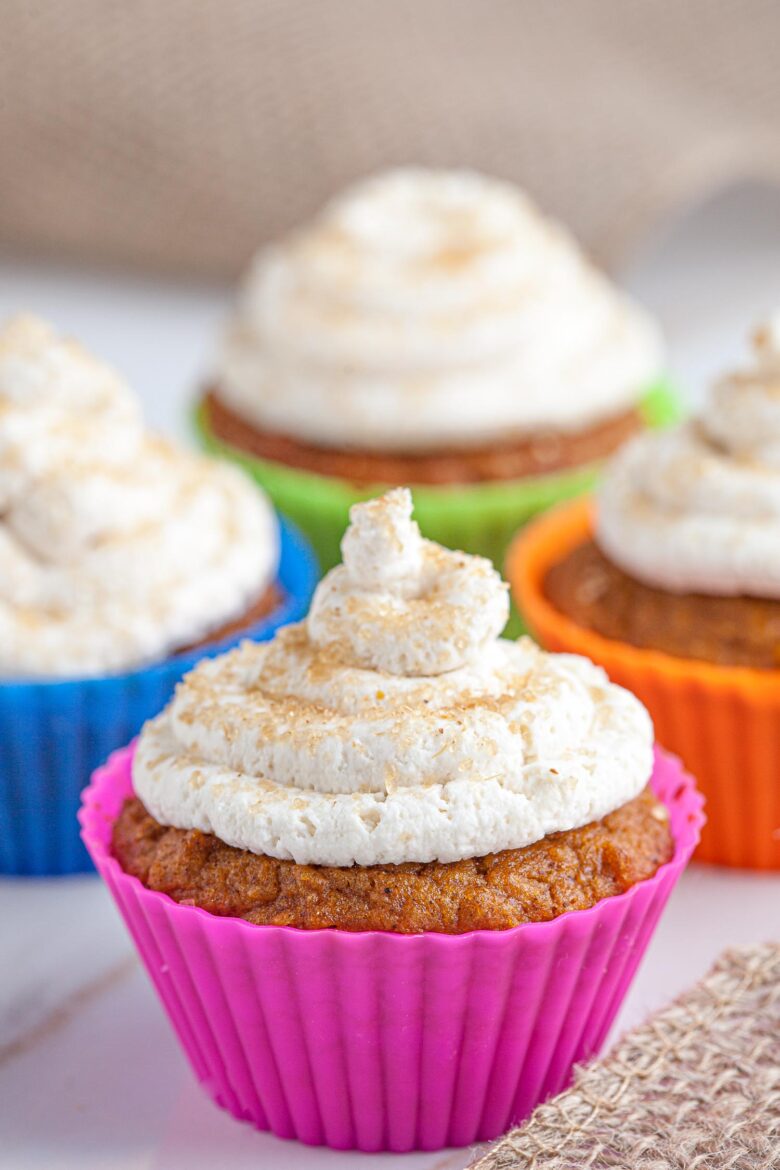 Pumpkin Ginger Cupcakes with frosting