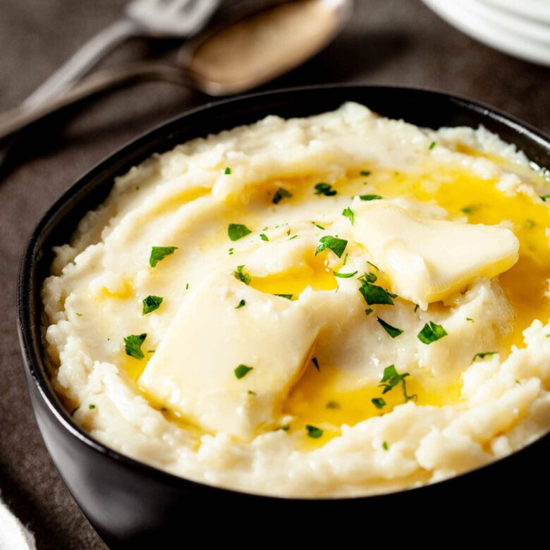 instant pot mashed potatoes close up.