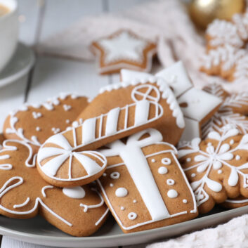 Gingerbread Cookies Shapes