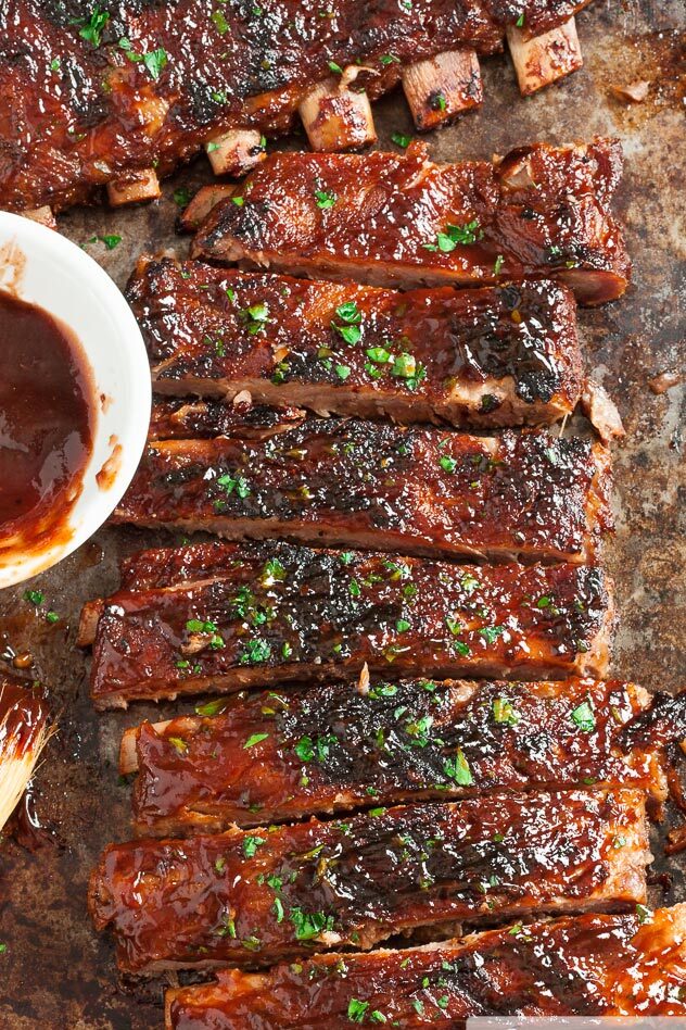 Easy BBQ ribs with sauce