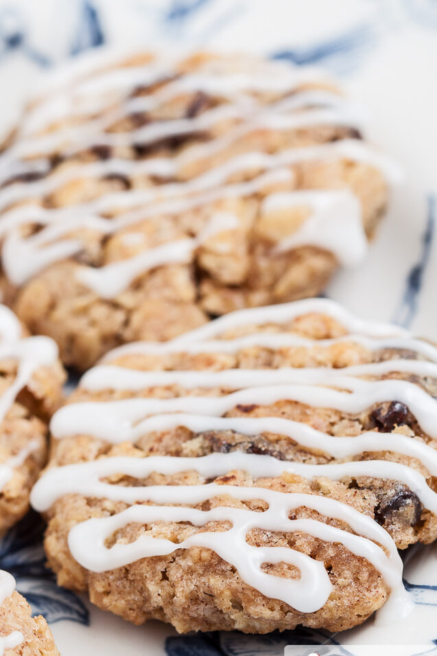 oatmeal raisin cookies, chewy oatmeal cookies