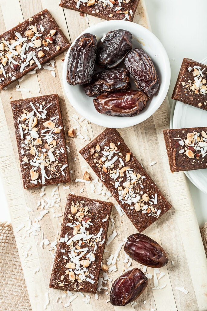 date bars with 3 ingredients