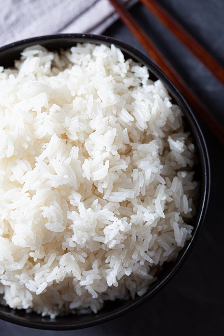 jasmine rice in a bowl