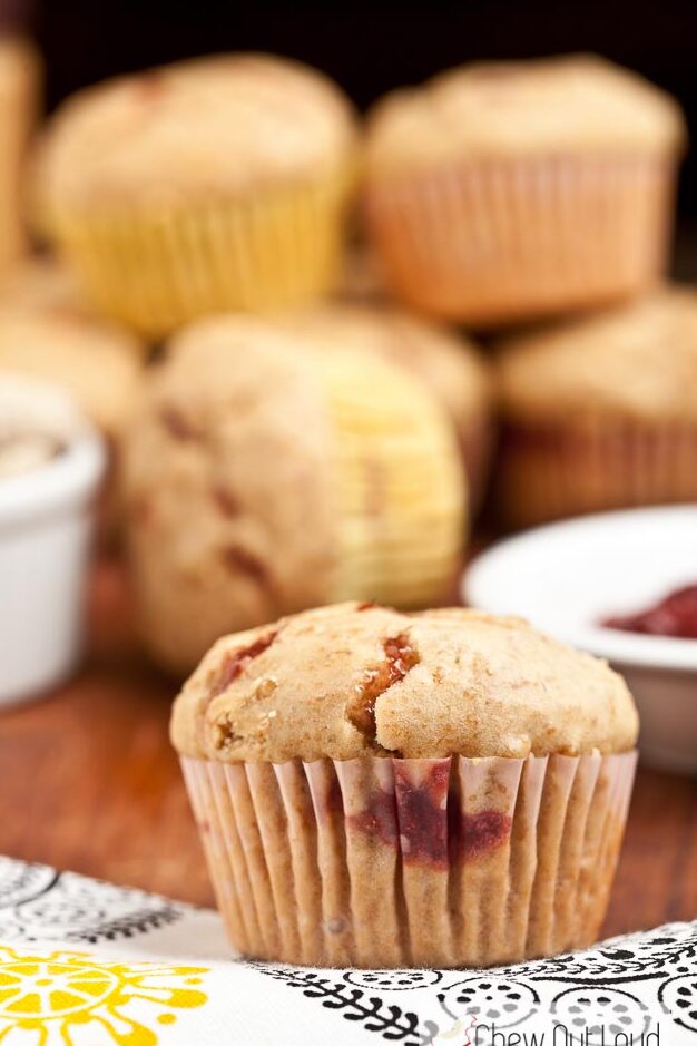 peanut-butter-jelly-muffins-2