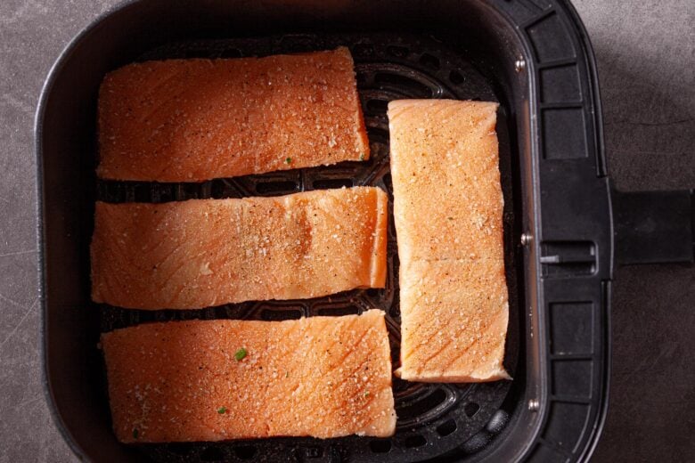 raw salmon in air fryer