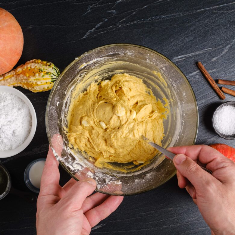 pumpkin spice cookies wet and dry ingredients mixed.