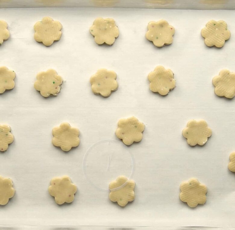 shortbread cookies on baking tray.