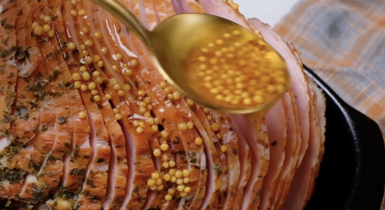 Honey Baked Ham with Basting Sauce
