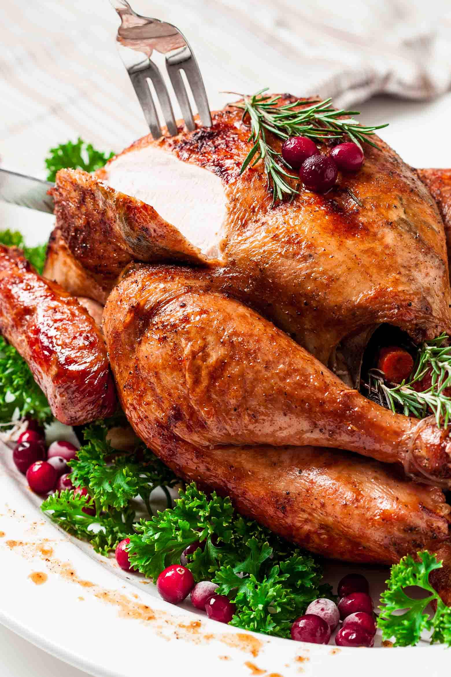 How to Brine and Roast Turkey (Homemade Gravy)