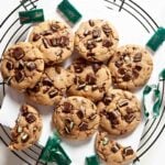 andes mint cookies on cooling rack.