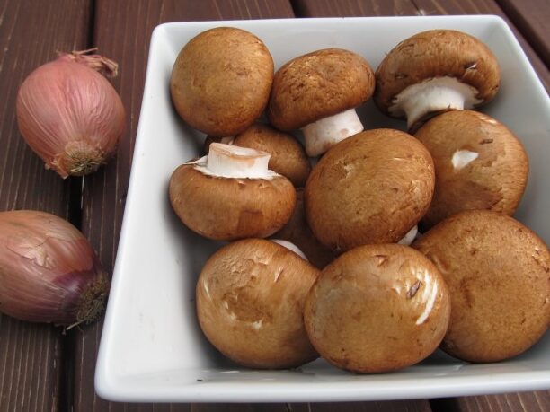Cremini mushrooms & shallots
