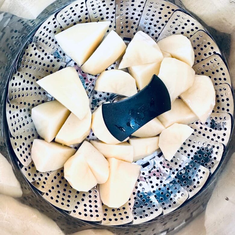 cubed potatoes for mashed potatoes in instant pot.