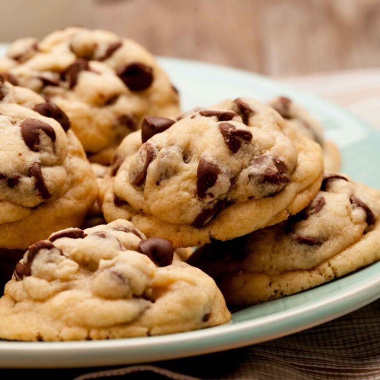 levain chocolate chip cookies close up shot on a plate